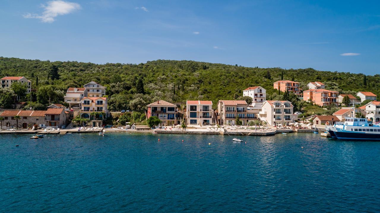 Apartmani Mia Tivat Exterior foto